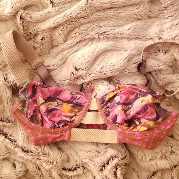 Maaji Other - Maaji Stealing Thunder underwire bikini top, L